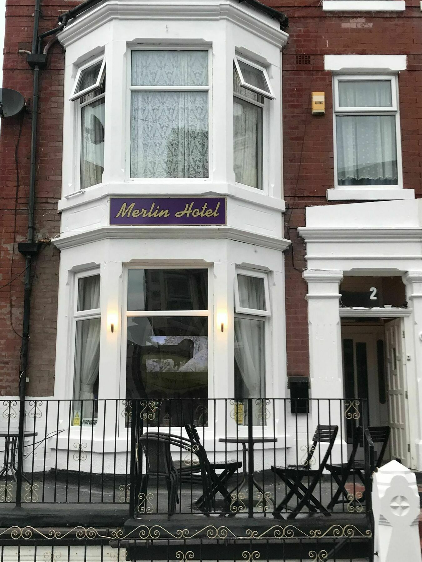The Merlin Hotel Blackpool Exterior photo